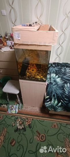 Аквариум с тумбой