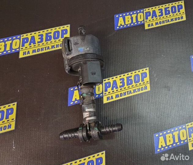 Клапан вентиляции топливного бака Volkswagen Golf