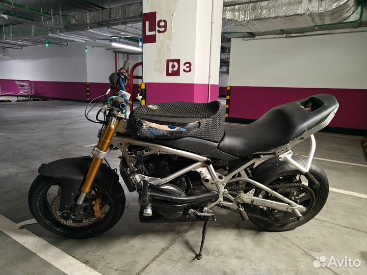 Kawasaki ER6-n Stunt