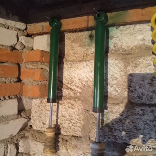 Газомасленые стойки