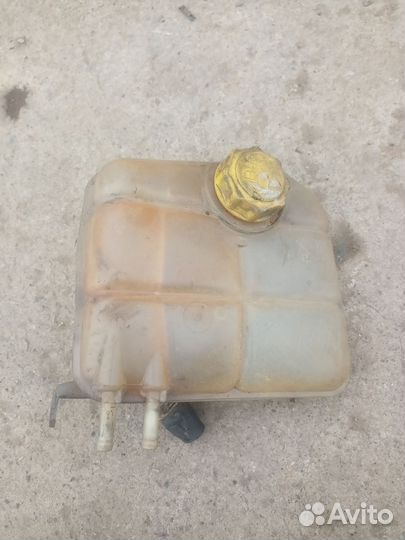 Бачок расширительный Ford Focus 1 2000-2005