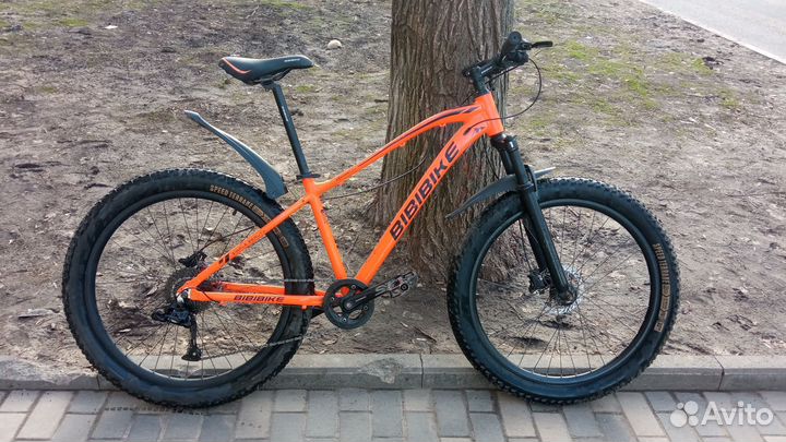 Горный велосипед полуфетбайк