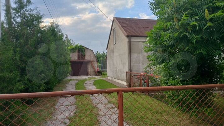 Дом 103,9 м² на участке 12 сот.