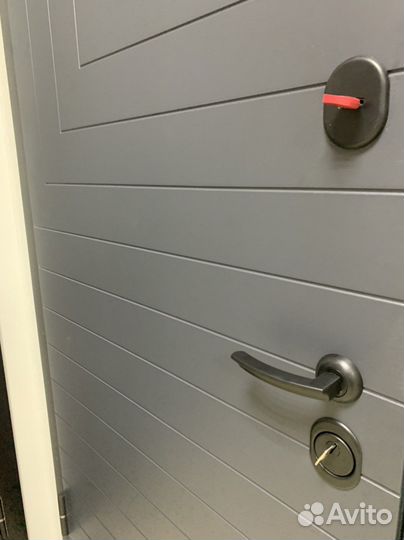 Дверь входная металлическая