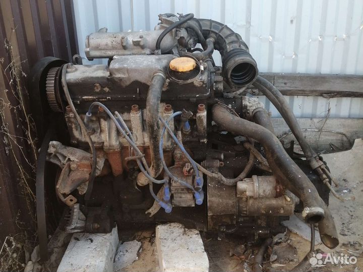 Двиготель с коробкой передачь 8 клоп