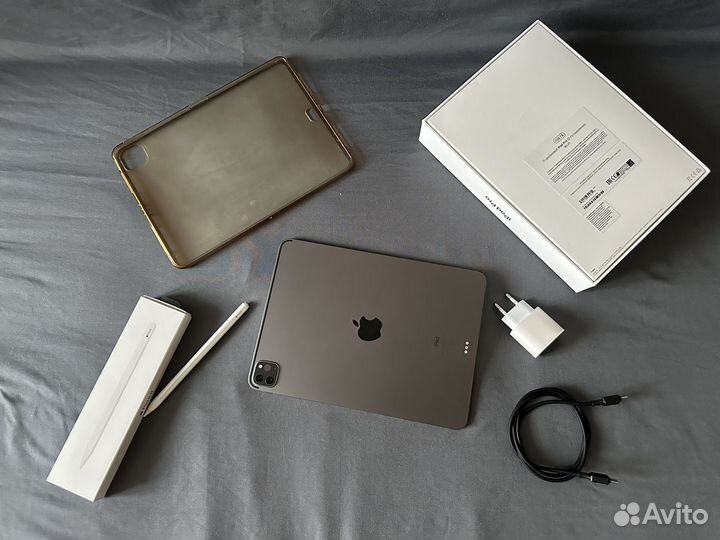 iPad Pro 11 2020 128 wifi + Apple Pencil 2 gen