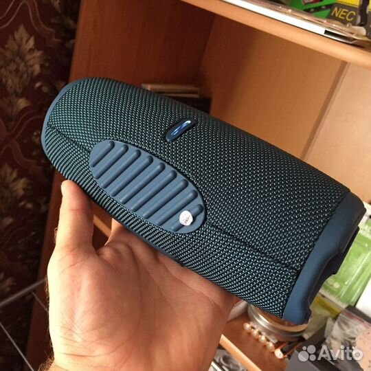 Портативная Bluetooth колонка Charge 5