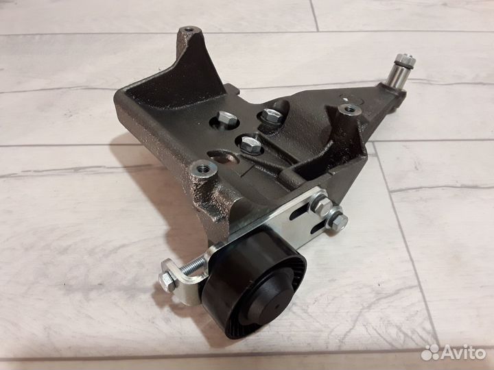 Компрессор кондиционера Chevrolet Niva