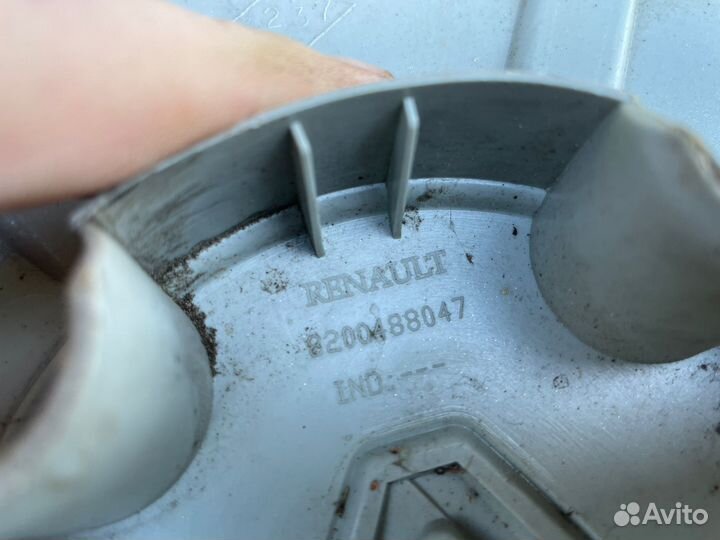 Колпаки на renault logan