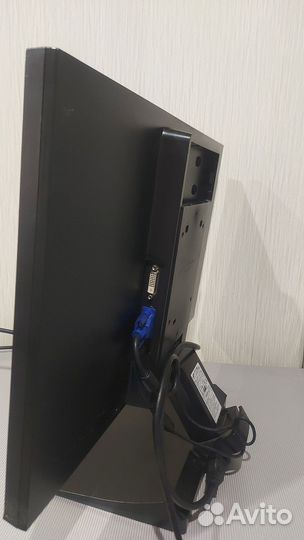 Монитор Samsung 22'