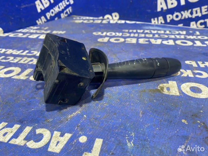 Переключатель дворников Renault Logan 1 седан 2012