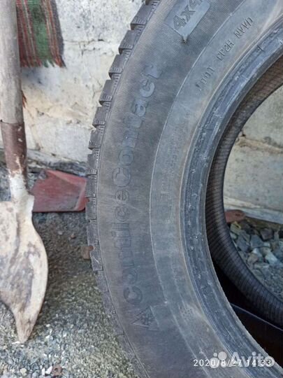 Continental ContiIceContact 265/65 R17