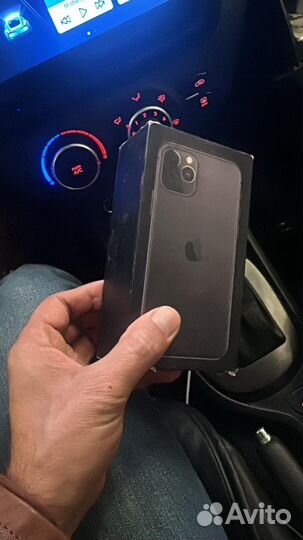 iPhone 11 Pro, 256 ГБ