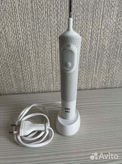 Электронная зубная щетка
