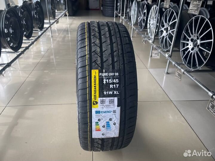 Roadmarch Prime UHP 08 215/45 R17 91W