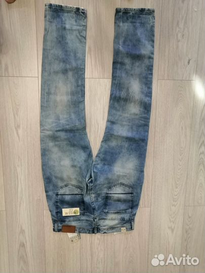 Мужские джинсы