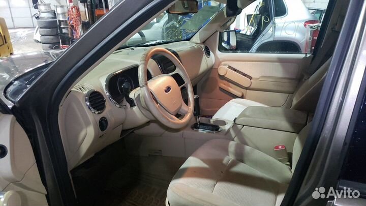 Разбор на запчасти Ford Explorer 2006-2010