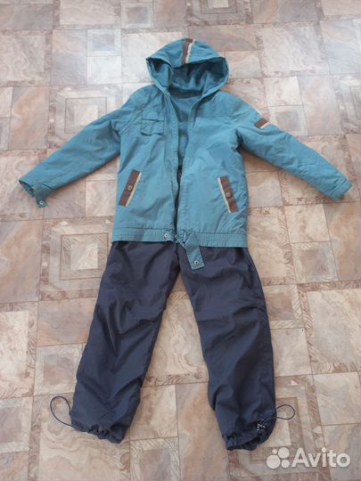 Осенний костюм на мальчика 134-140 Бесплатно