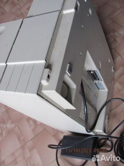 Ретро струйный принтер