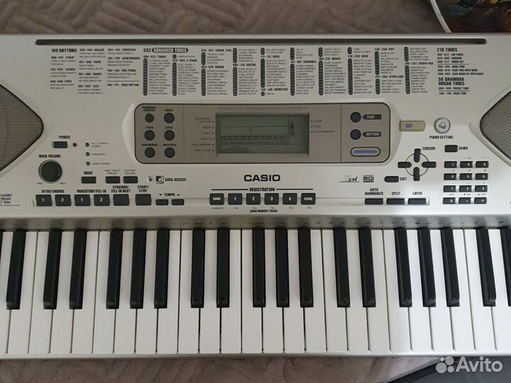 Синтезатор casio