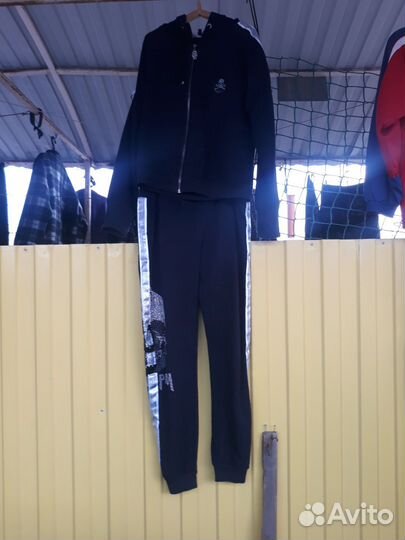 Велюровый костюм