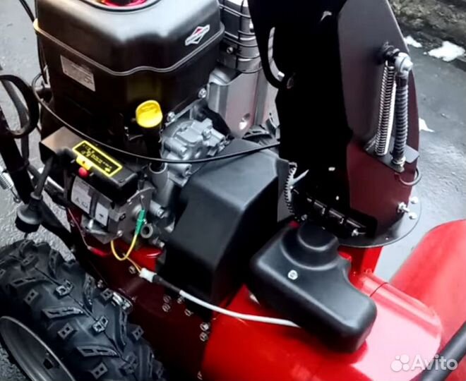 Снегоуборщик Canadiana 741450SE CM б/у