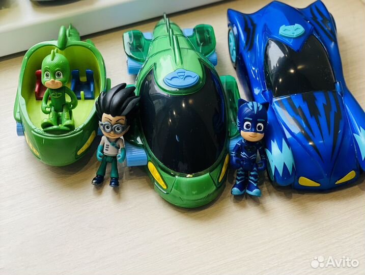 Герои в масках