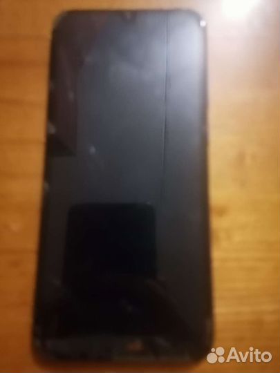 HUAWEI Y6 (2019), 2/32 ГБ