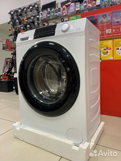 Стиральная машина узкая Haier HW60-BP10929A