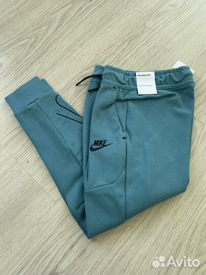 Брюки nike tech fleece kids