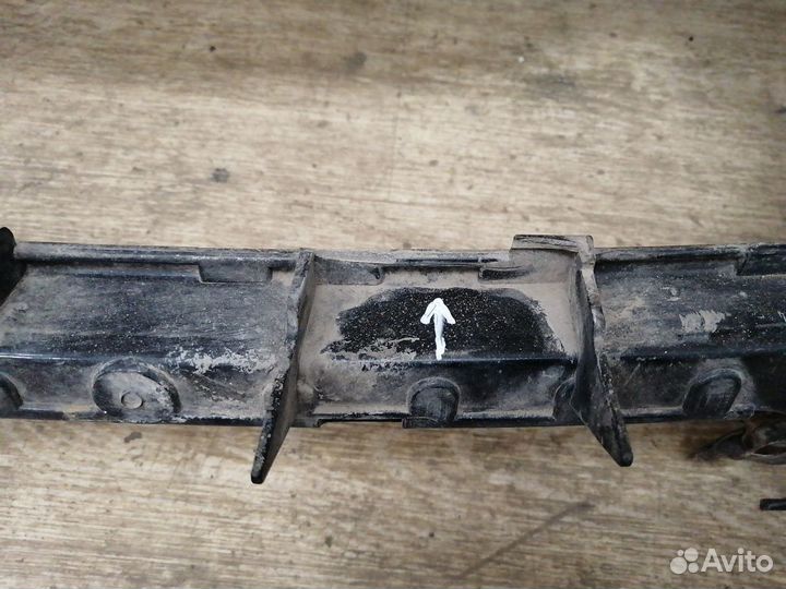 Передняя панель 4M51-8B041-AD Ford Focus