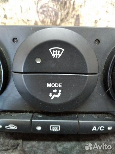 Блок управления климат-контролем Mazda Cx-7