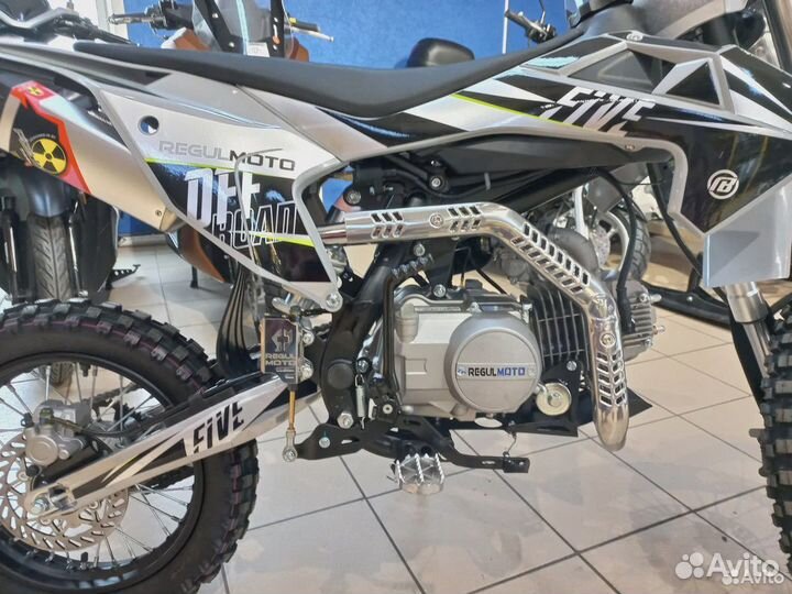 Питбайк Regulmoto Five бело-черный