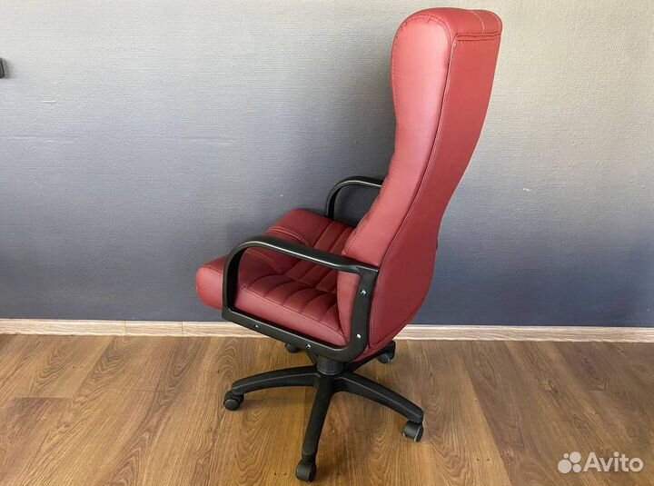 Офисное кресло новое