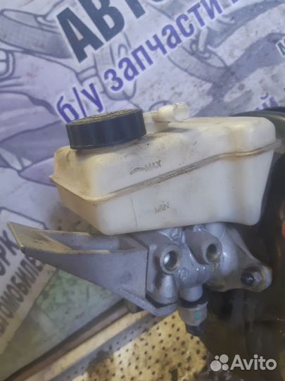 Вакуумный усилитель тормозов Mercedes-Benz ML350