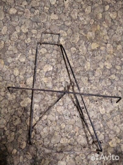 Кронштейн крепления запасного колеса Renault