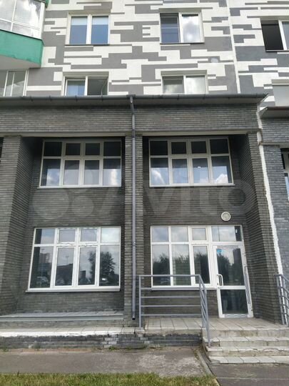 Нежилое помещение, 310 м²