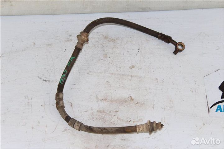 Шланг тормозной передний правый Nissan Cefiro A33