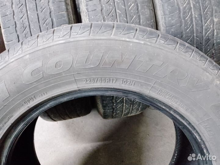 Toyo Open Country U/T 225/65 R17