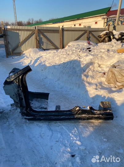 Порог левый Hyundai Solaris