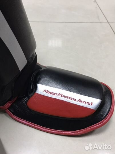 Защита голени для единоборств Clinch