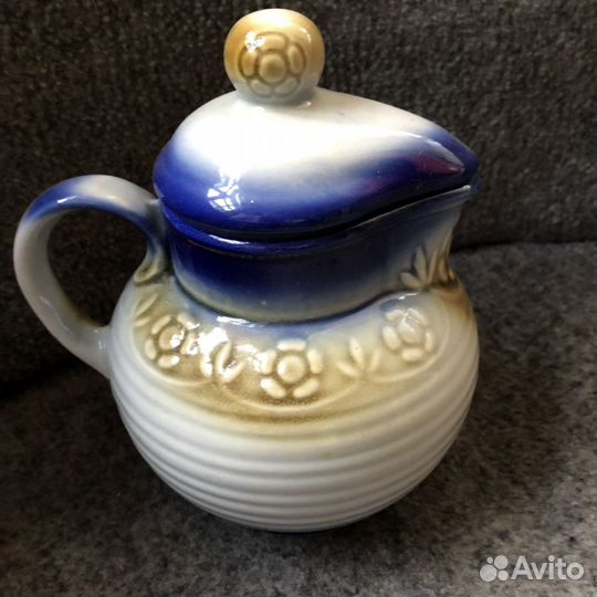 Вазы, чайники, кувшины