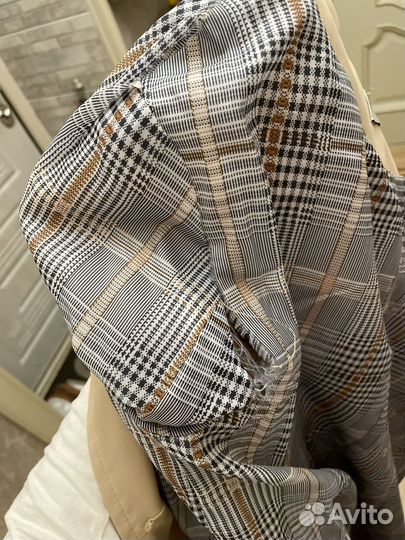 Пакет верхней женской одежды 42-44