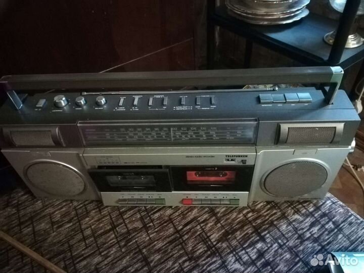 Магнитола Loewe и другие