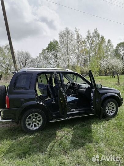 Suzuki Grand Vitara 2.0 AT, 2003, 233 000 км