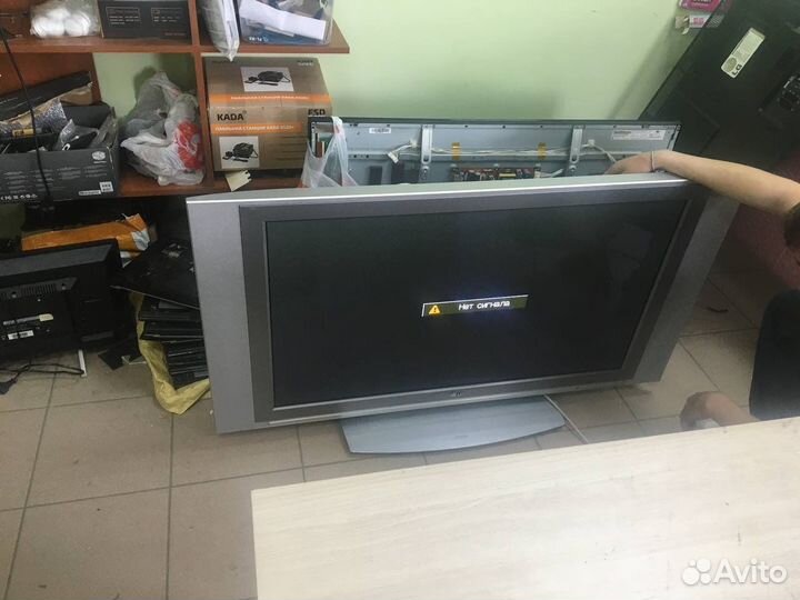 Срочный ремонт телевизоров компьютеров. Частник