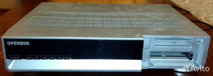 Спутниковый ресивер X-820CI