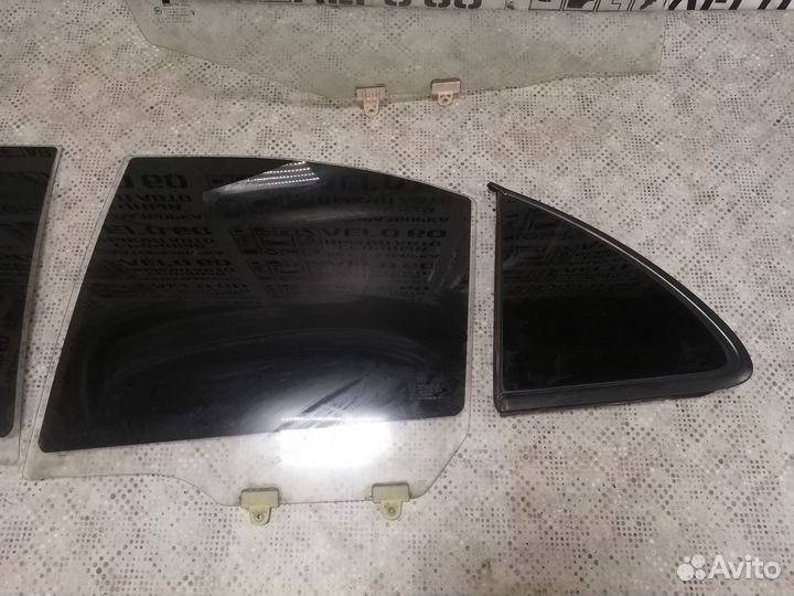 Стекло двери для Nissan Almera Classic B10