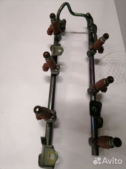 Топливная рампа для двигателя Vg23dev6 J31 2.3л