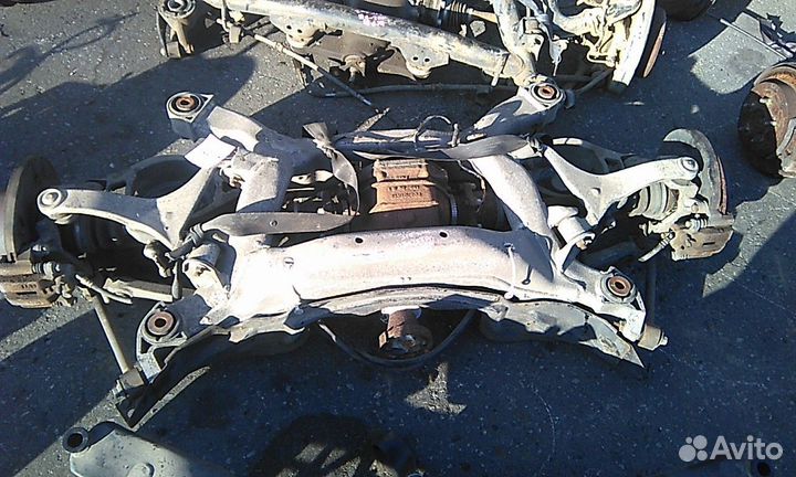 Подрамник nissan stagea M35 vq25det